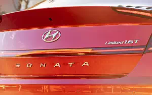   Hyundai Sonata Limited (Calypso Red) US-spec - 2019