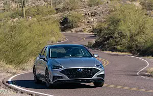   Hyundai Sonata Limited (Shimmering Silver Pearl) US-spec - 2019