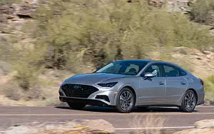   Hyundai Sonata Limited (Shimmering Silver Pearl) US-spec - 2019