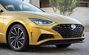   Hyundai Sonata SEL Plus US-spec - 2019