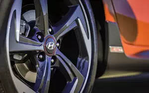   Hyundai Veloster Turbo US-spec - 2018