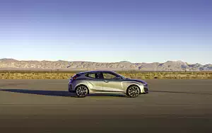   Hyundai Veloster US-spec - 2018