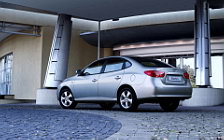   Hyundai Elantra - 2006