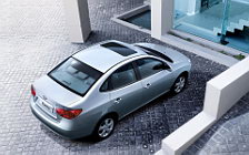   Hyundai Elantra - 2006