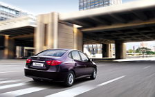   Hyundai Elantra - 2006