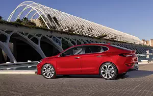   Hyundai i30 Fastback - 2018