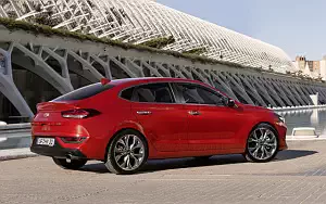   Hyundai i30 Fastback - 2018