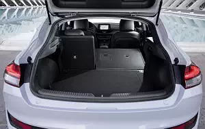   Hyundai i30 Fastback - 2018