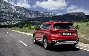   Hyundai Santa Fe - 2018