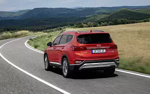   Hyundai Santa Fe - 2018