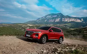   Hyundai Santa Fe - 2018