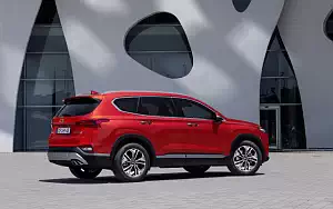   Hyundai Santa Fe - 2018