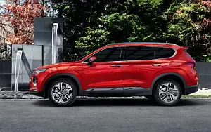  Hyundai Santa Fe - 2018