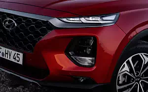   Hyundai Santa Fe - 2018