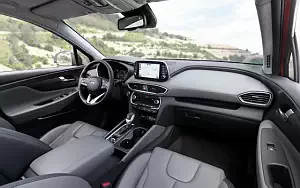   Hyundai Santa Fe - 2018