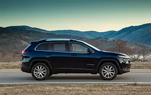   Jeep Cherokee Limited - 2013