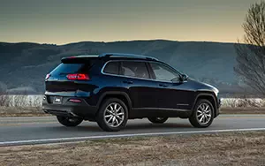   Jeep Cherokee Limited - 2013