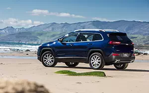   Jeep Cherokee Limited - 2013