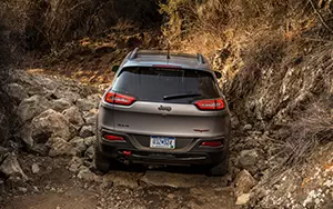   Jeep Cherokee Trailhawk - 2014