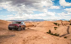   Jeep Cherokee Trailhawk - 2014