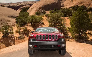   Jeep Cherokee Trailhawk - 2014