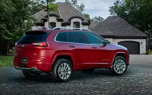   Jeep Cherokee Overland - 2016