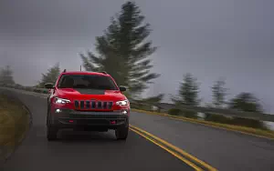   Jeep Cherokee Trailhawk - 2018