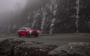   Jeep Cherokee Trailhawk - 2018