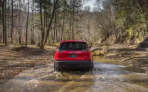   Jeep Cherokee Trailhawk - 2018