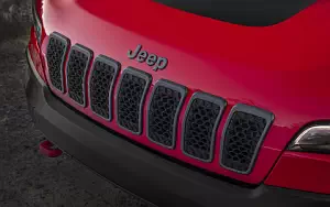   Jeep Cherokee Trailhawk - 2018