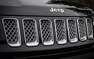   Jeep Compass Limited - 2013