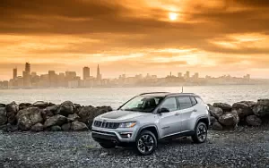   Jeep Compass Trailhawk - 2017