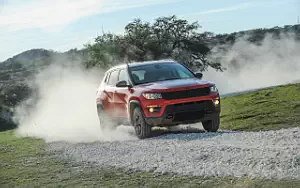   Jeep Compass Trailhawk - 2017