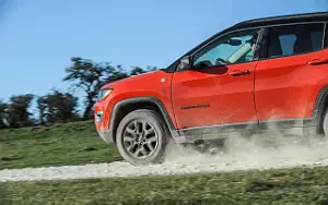   Jeep Compass Trailhawk - 2017