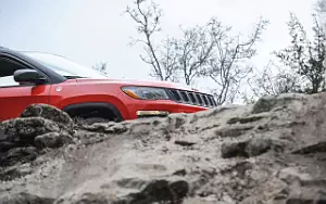   Jeep Compass Trailhawk - 2017