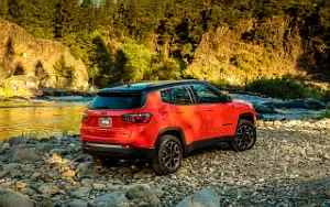   Jeep Compass Trailhawk - 2017