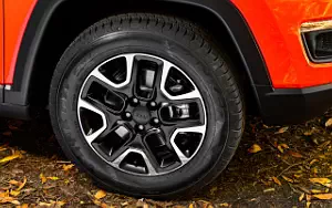   Jeep Compass Trailhawk - 2017