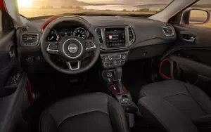   Jeep Compass Trailhawk - 2017