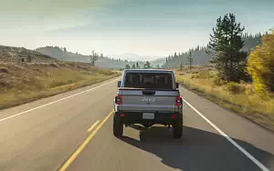   Jeep Gladiator Overland - 2019