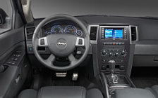   Jeep Grand Cherokee SRT8 - 2008