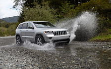   Jeep Grand Cherokee - 2011