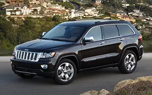   Jeep Grand Cherokee Overland Summit - 2012