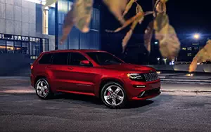   Jeep Grand Cherokee SRT - 2013