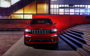   Jeep Grand Cherokee SRT - 2013