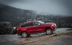   Jeep Grand Cherokee Summit - 2013
