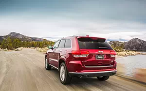   Jeep Grand Cherokee Summit - 2013