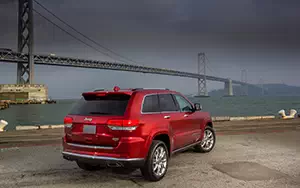   Jeep Grand Cherokee Summit - 2013