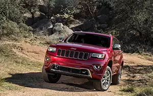   Jeep Grand Cherokee Overland - 2014