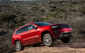   Jeep Grand Cherokee Overland - 2014