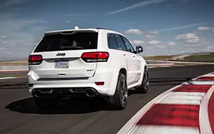  Jeep Grand Cherokee SRT - 2014